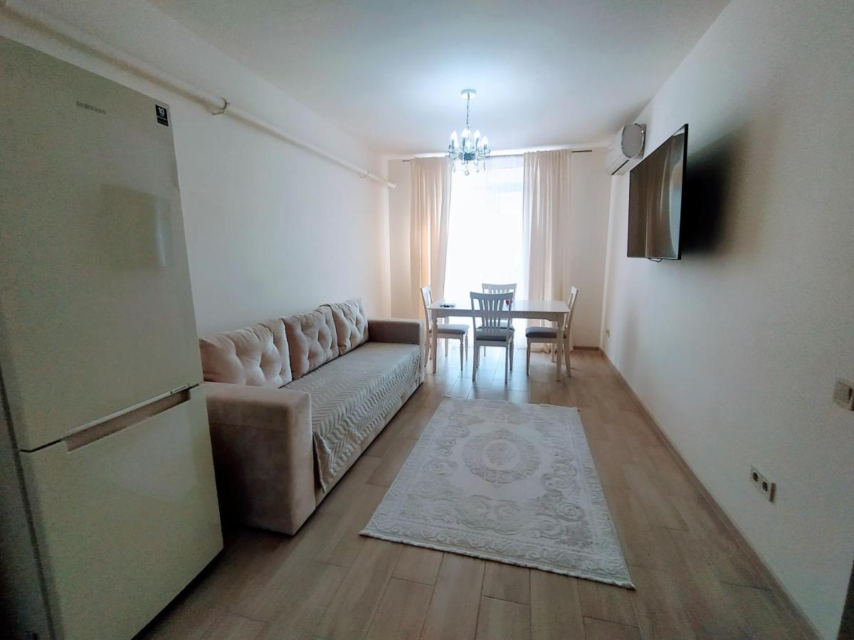Vanilla Vip Apartment リヴィウ エクステリア 写真